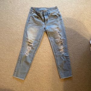 A&E Cropped Ripped Jeans